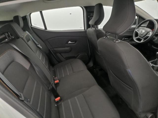 Dacia Sandero image 2