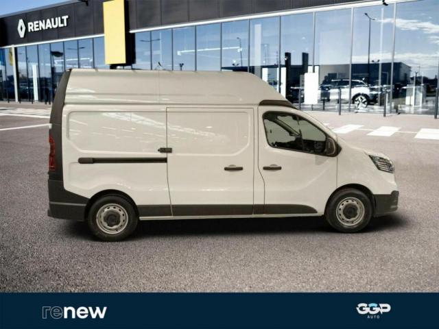 Renault Trafic image 9