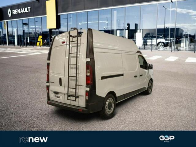 Renault Trafic image 4