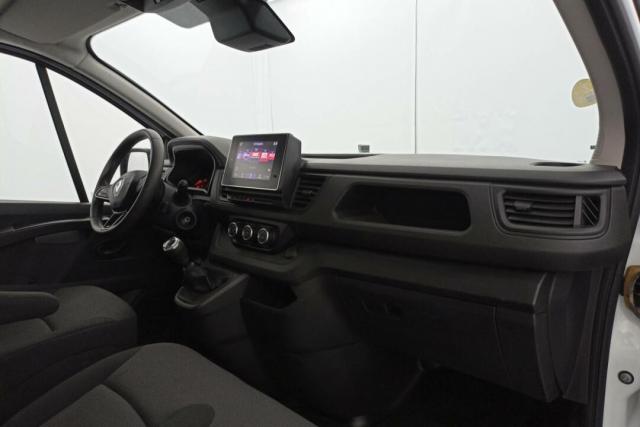 Renault Trafic image 5