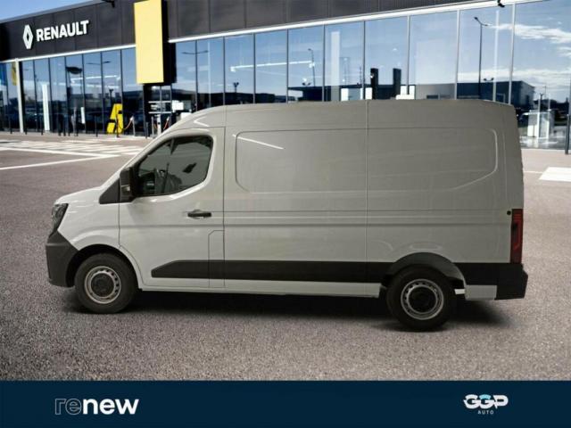 Renault Master image 1
