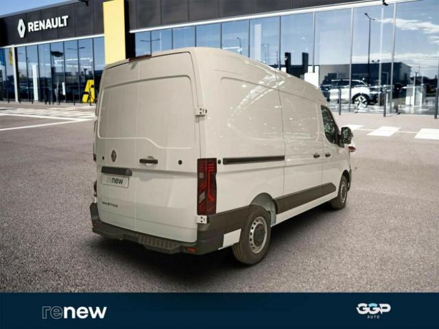 Renault Master image 8