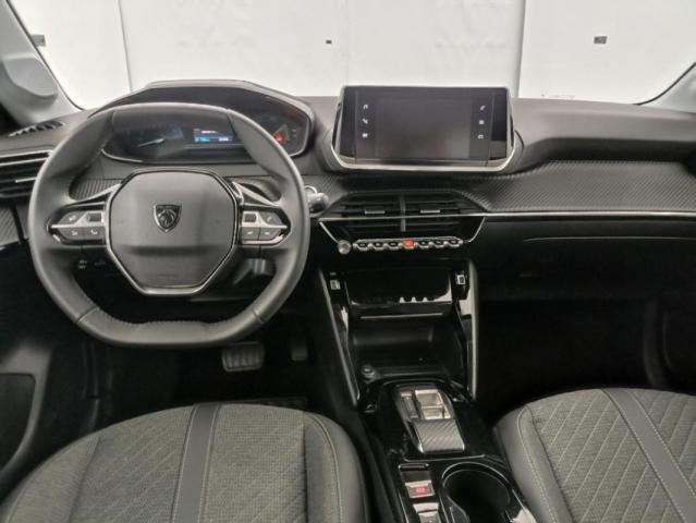 Peugeot 208 image 7