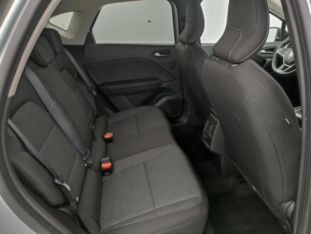 Renault Captur image 1