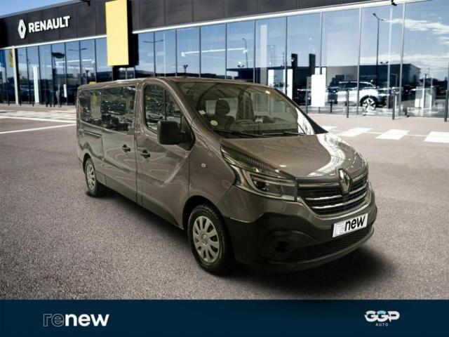 Renault Trafic image 2