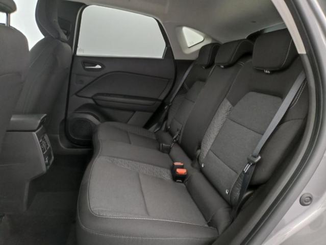 Renault Captur image 9