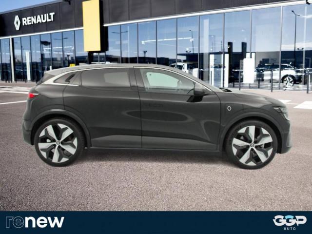 Renault Mégane E-Tech image 9