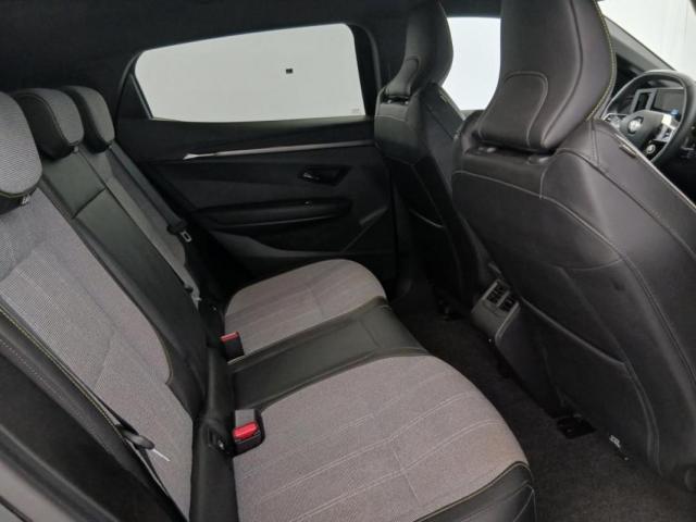 Renault Mégane E-Tech image 4