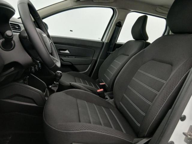 Dacia Duster image 3