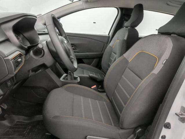 Dacia Sandero image 4