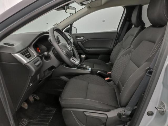 Renault Captur image 2