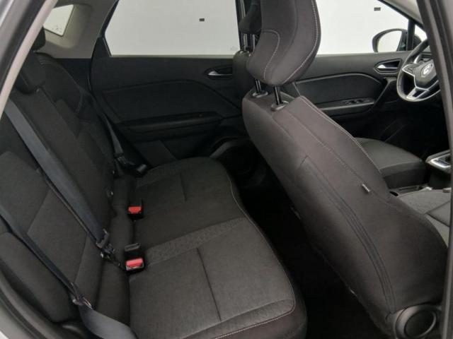Renault Captur image 8