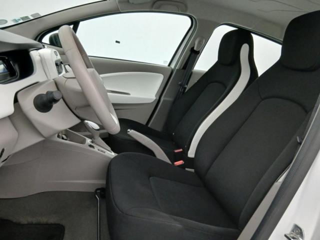 Renault Zoe image 8