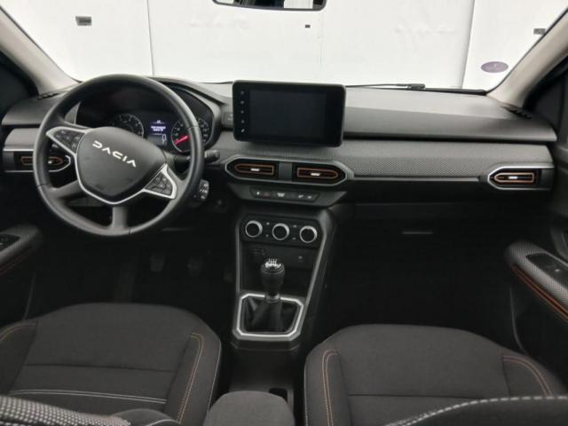 Dacia Sandero image 8