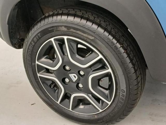 Dacia Spring image 2