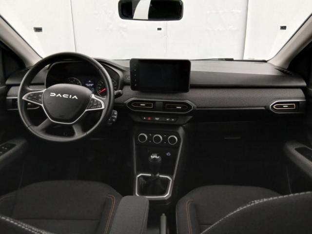 Dacia Sandero image 3
