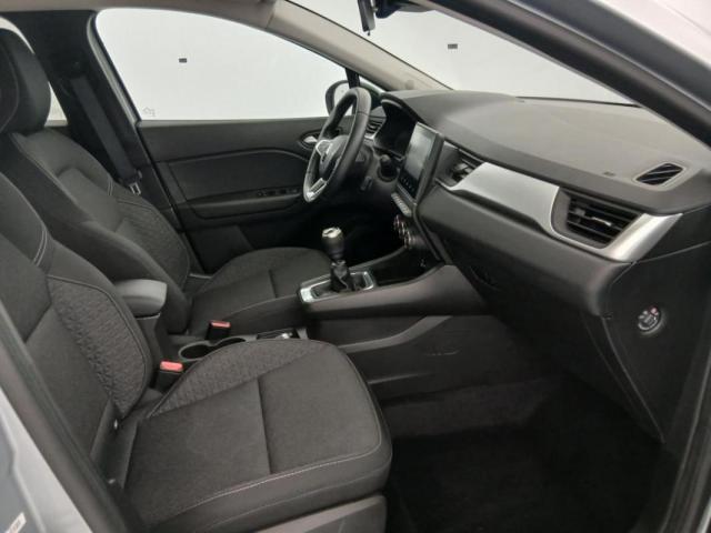 Renault Captur image 2