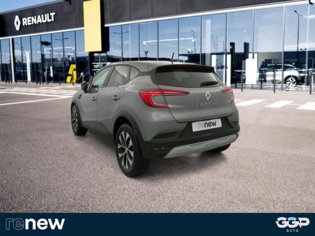 Renault Captur image 2