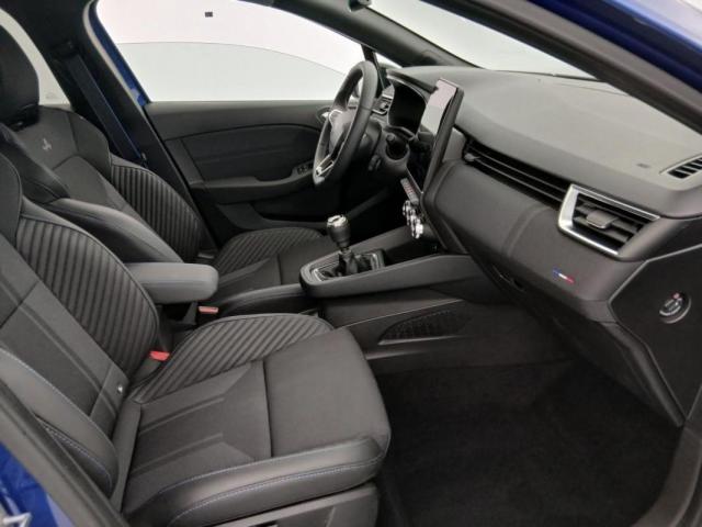 Renault Clio image 2