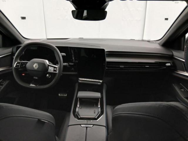 Renault Rafale image 9