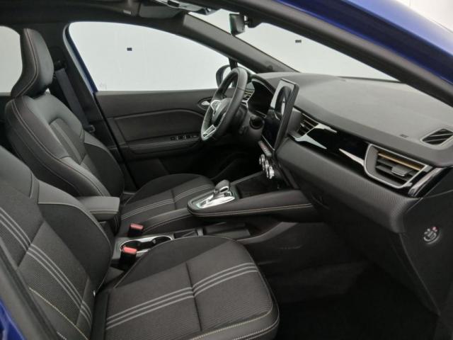 Renault Captur image 2