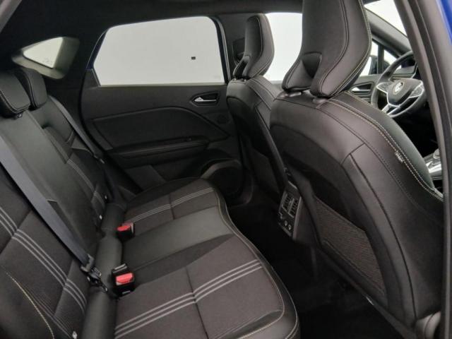 Renault Captur image 8