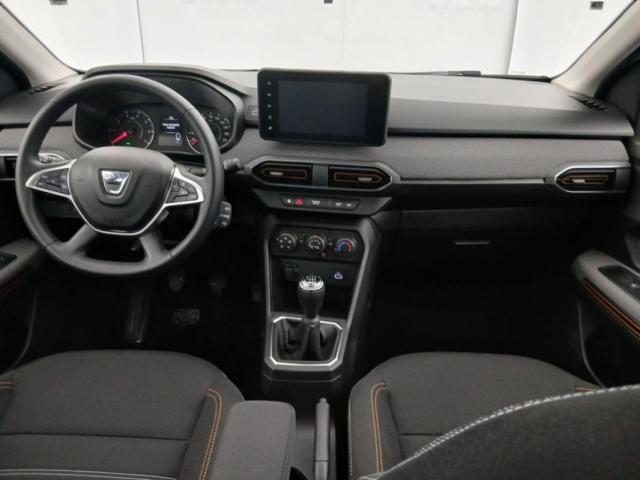 Dacia Sandero image 6