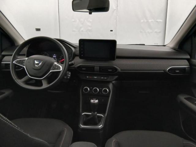 Dacia Jogger image 1