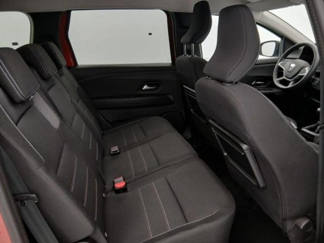 Dacia Jogger image 9