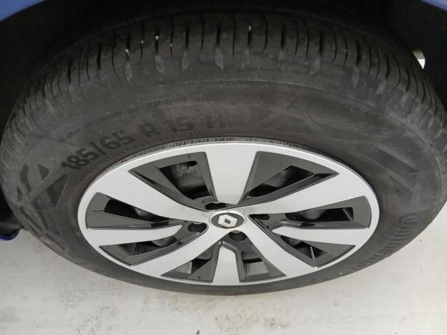 Renault Clio image 9