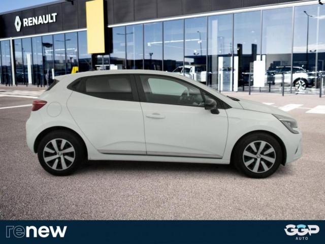 Renault Clio image 9