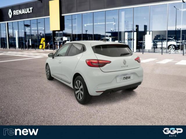 Renault Clio image 9