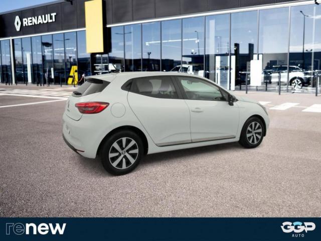 Renault Clio image 2