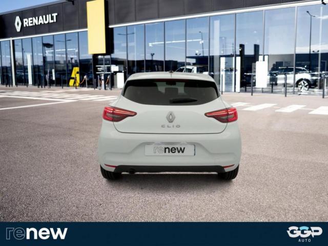 Renault Clio image 8
