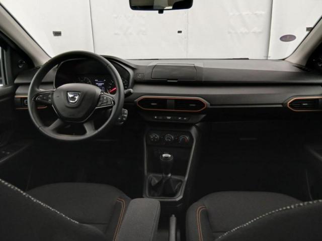 Dacia Sandero image 8