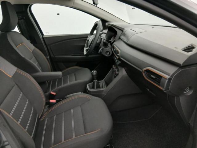 Dacia Sandero image 4