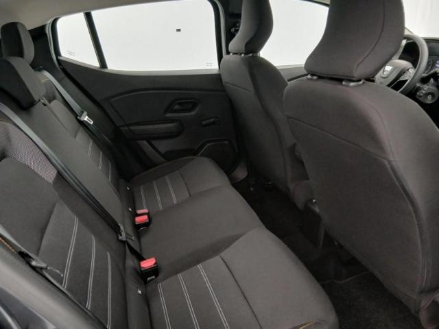 Dacia Sandero image 2
