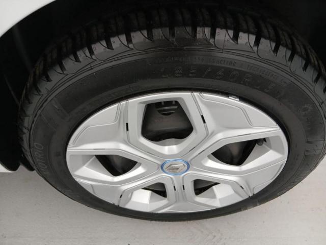Renault Twingo image 8