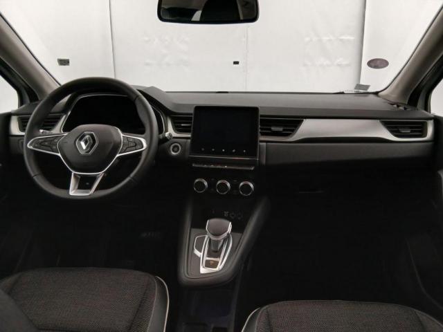 Renault Captur image 1