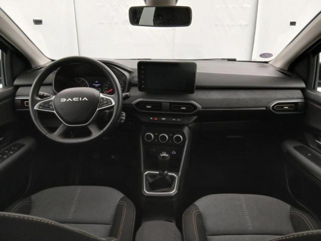 Dacia Jogger image 1