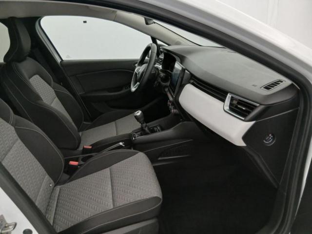 Renault Clio image 2