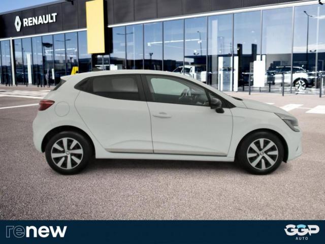 Renault Clio image 9