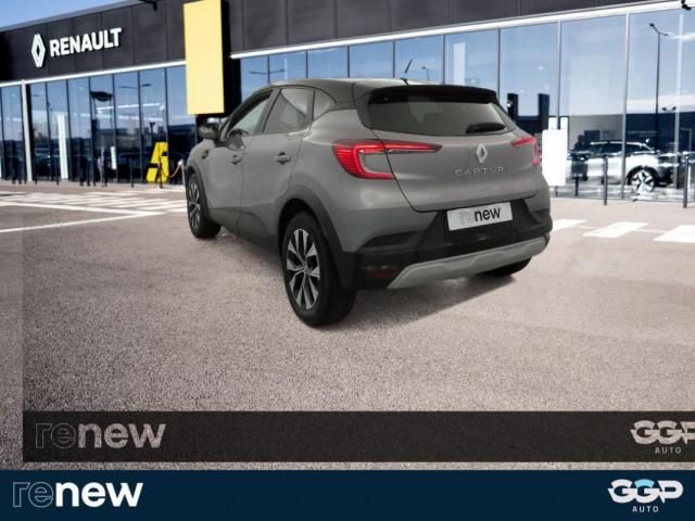 Renault Captur image 1