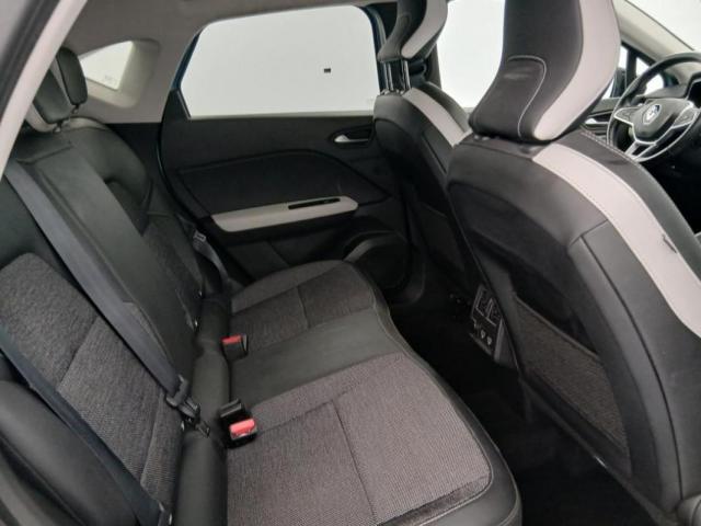 Renault Captur image 3