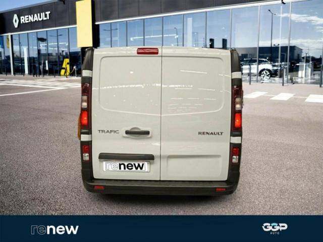 Renault Trafic image 9