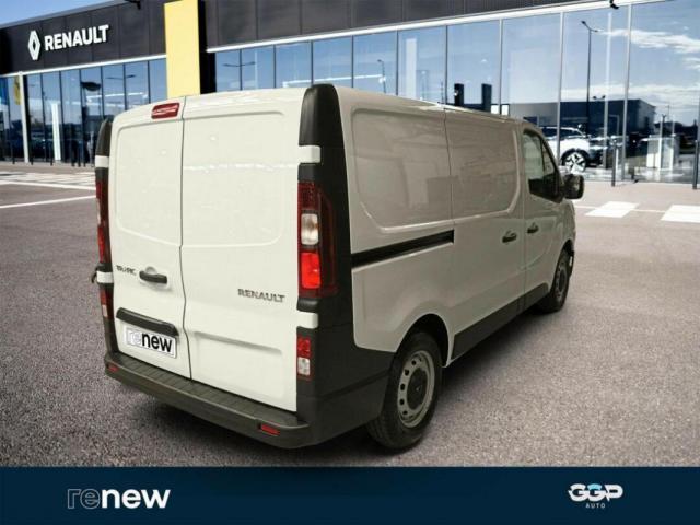 Renault Trafic image 8