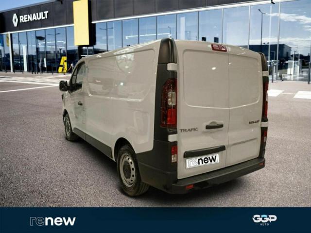 Renault Trafic image 2