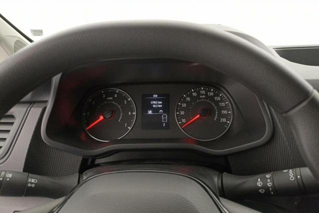 Renault Trafic image 4