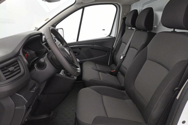 Renault Trafic image 5