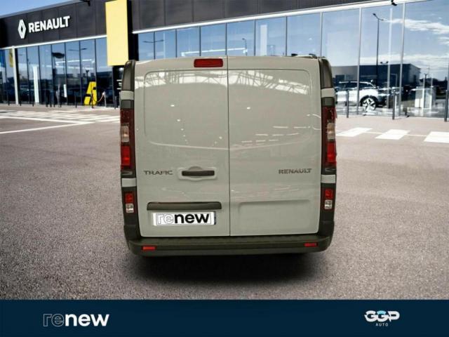 Renault Trafic image 2
